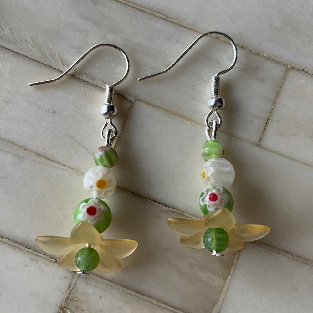 New Handmade Boho Glass Beaded Flower Dangle/Drop Earrings